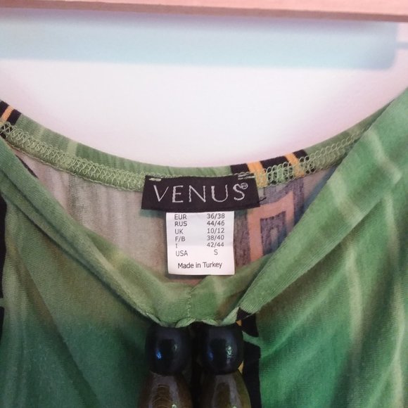 Venus dress size small with beads on straps around neck detail - Picture 3 of 4